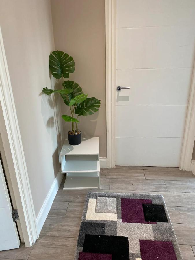 Beautiful Apartment Very Close To The Beach Brighton ภายนอก รูปภาพ